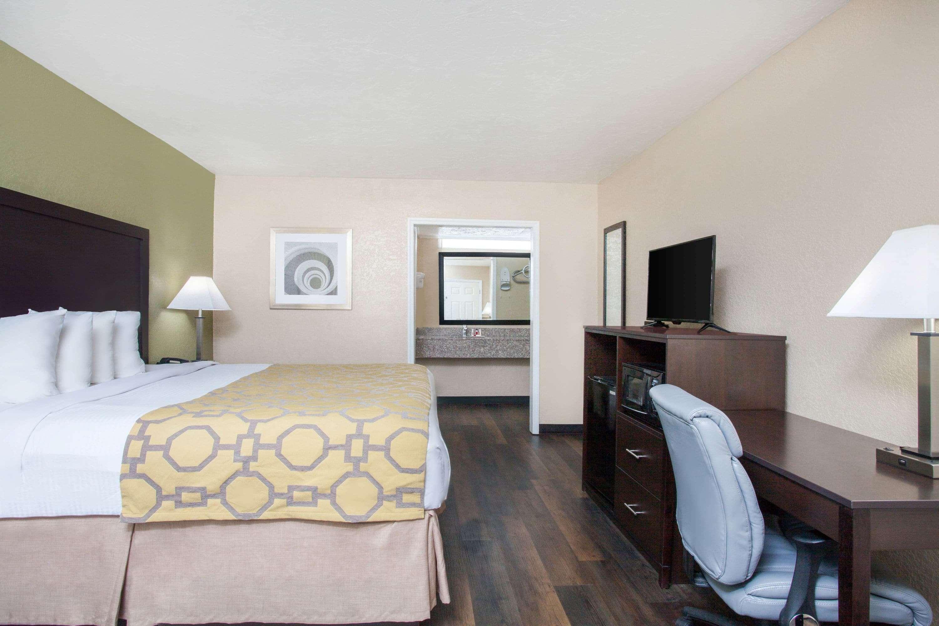 Baymont By Wyndham Lake City Exteriér fotografie
