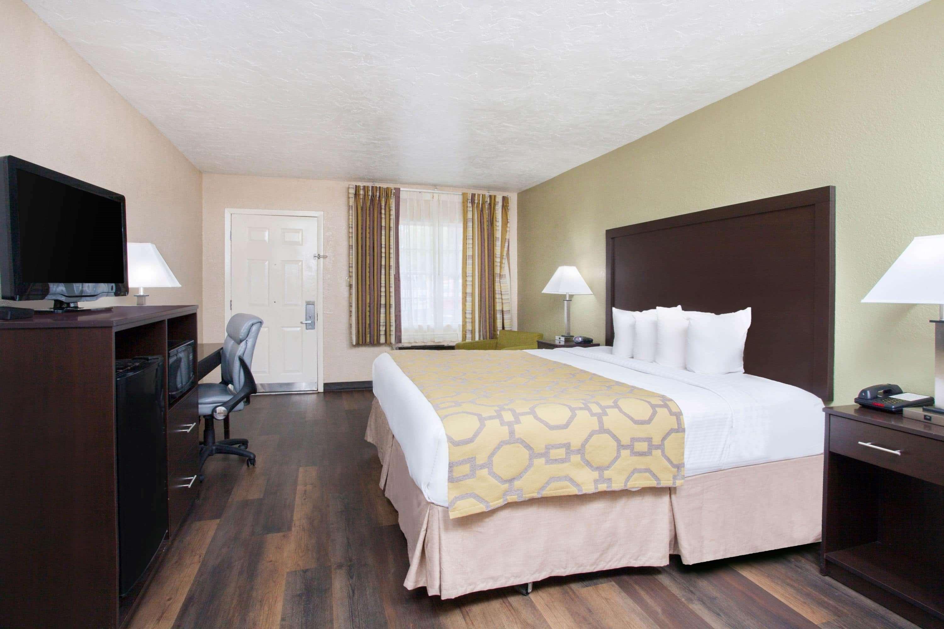 Baymont By Wyndham Lake City Exteriér fotografie
