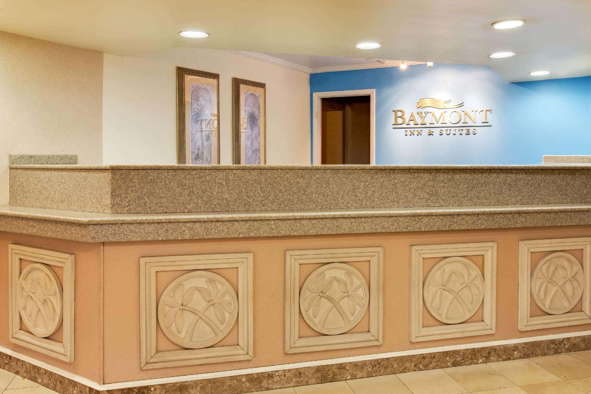 Baymont By Wyndham Lake City Exteriér fotografie